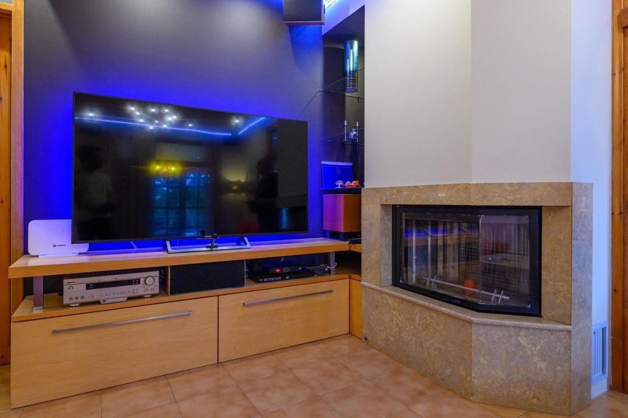 Cozy Small Smart Villa With Private Pool Mikri Mantineia Kalamata Esterno foto