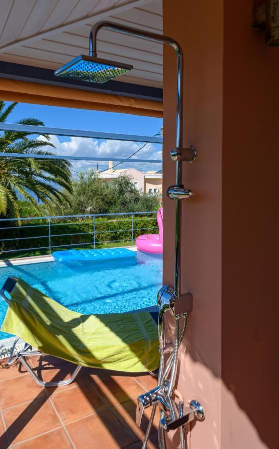 Cozy Small Smart Villa With Private Pool Mikri Mantineia Kalamata Esterno foto